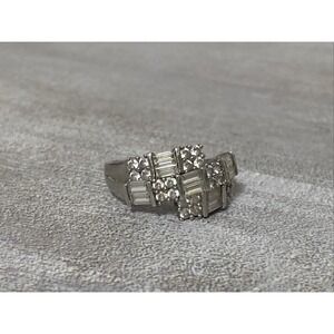 Sterling Silver 925 Art Deco Style Baguette & Round White CZ  Ring Size 9